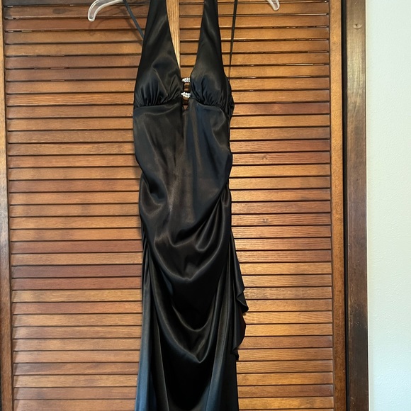 Size 9 black cocktail dress - Picture 1 of 3